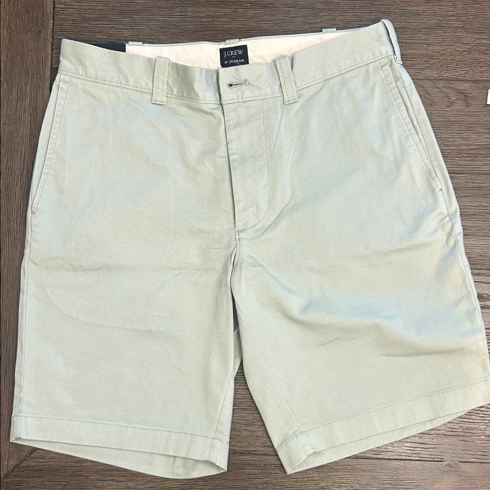 J. Crew Men's Light Mint Flat Front Shorts